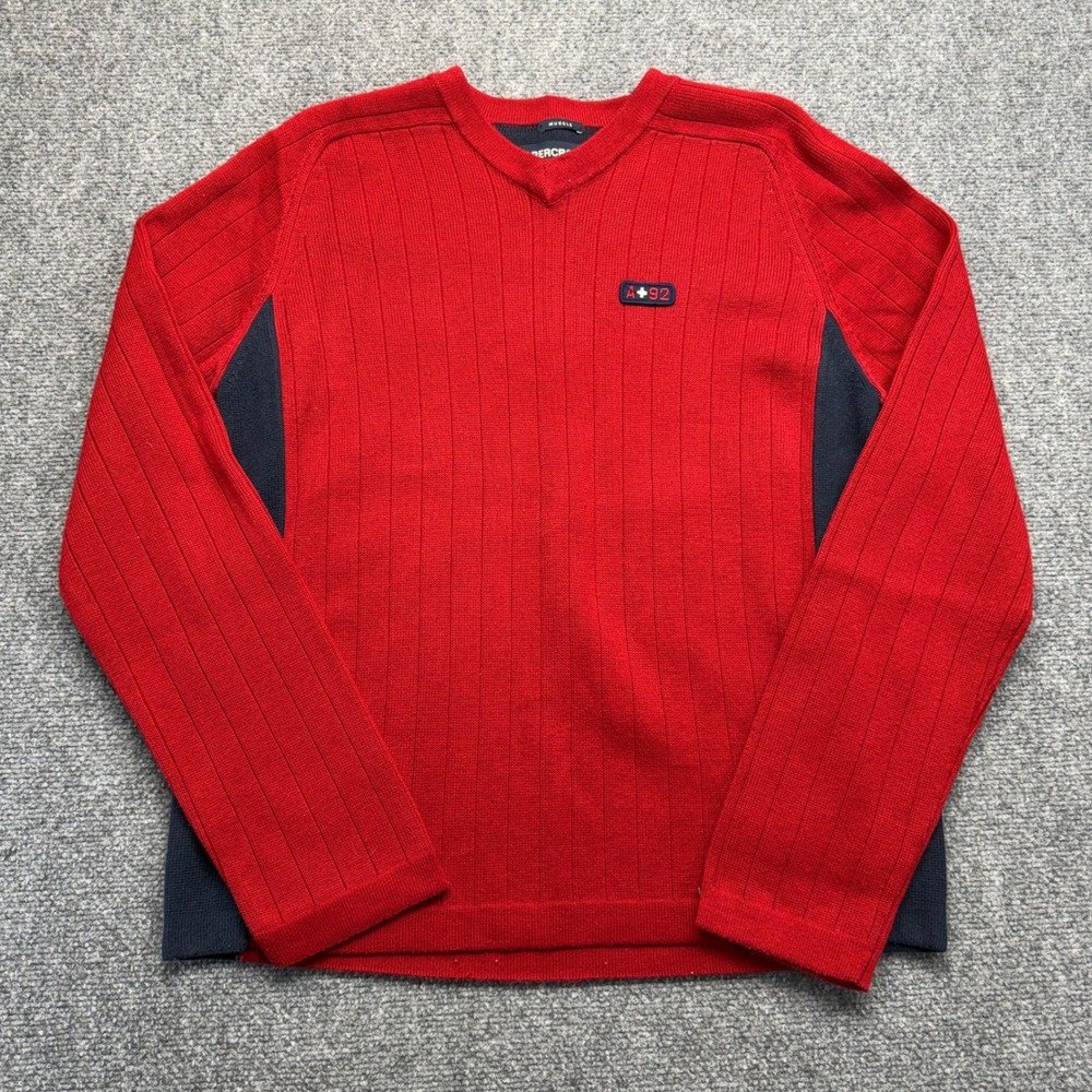 Abercrombie and Fitch Muscle Fit V-Neck Ribbed Sweater Red Navy Blue Large A+92